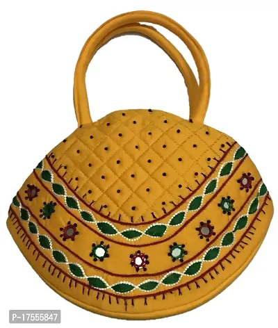 SriShopify Women's Potli Banjara Traditional Batwa Cotton Handmade Pouch(Small,  Mirror, Beads and Thread Work Handcraft Purse, Black) : Amazon.in: Fashion